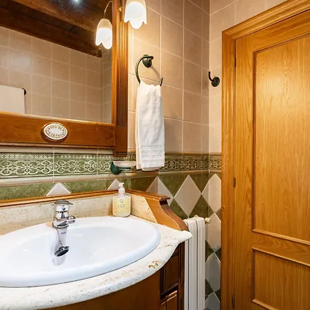 Εξοχικό σπίτι Comeya Onís